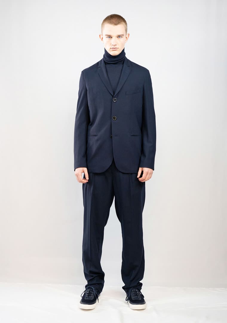 09-ALAN-SCOTT-PEREGRINE-SUIT