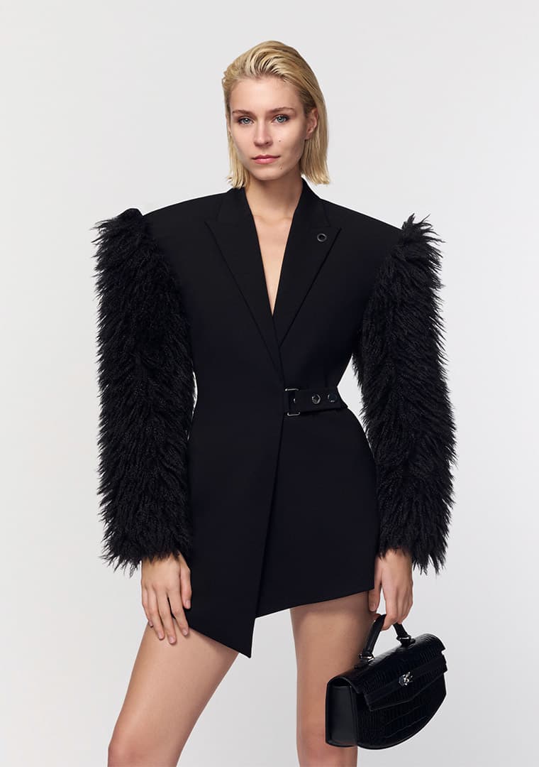 VM_Look_01_0179_72dpi-1