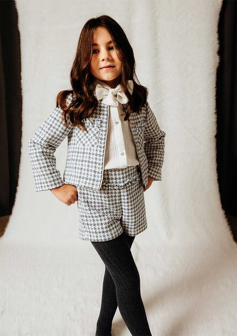 FINAEJERIQUE_AW25-01