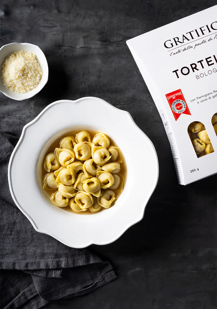 GRATIFICO_TORTELLINI_BRODO_9246