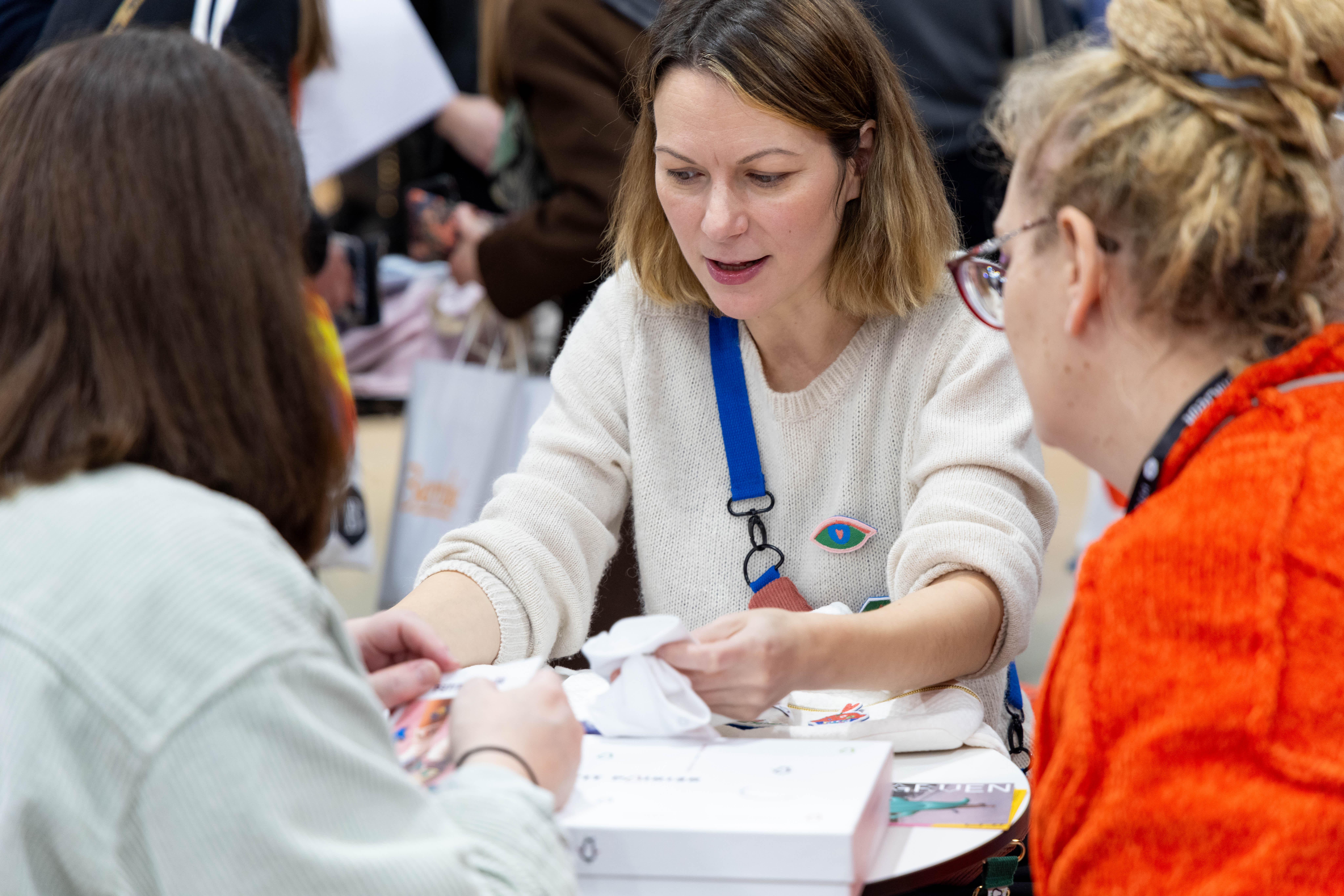 100_001_TIME_TO_MEET_Speed_Dating_a_Pitti_Bimbo_8