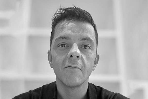 Giacomo-Vicenzi_-Omnichannel-Director-_Santoni