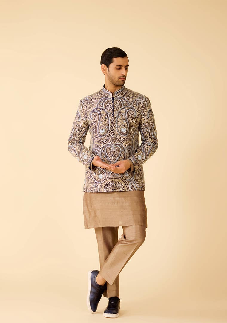 BESPOKE--LUXURY-MENS-LOOK-BOOK-25-26-_1_-12