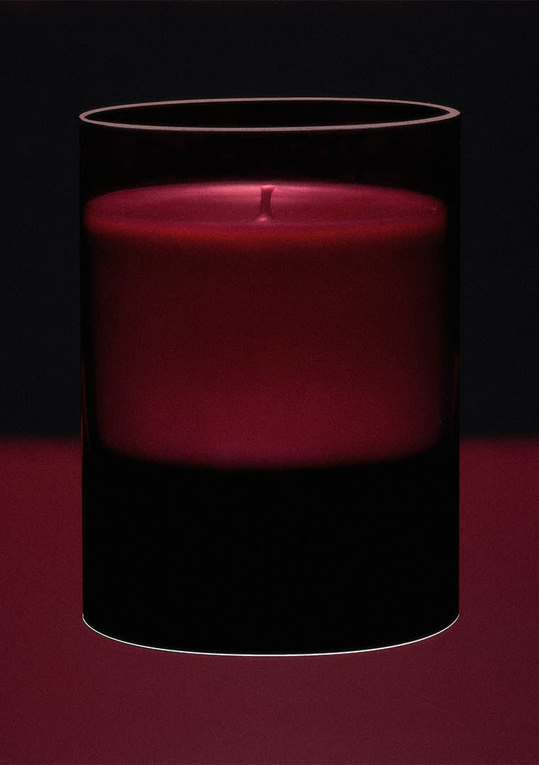 2024_UC_TOBBA_CANDLE_RED_