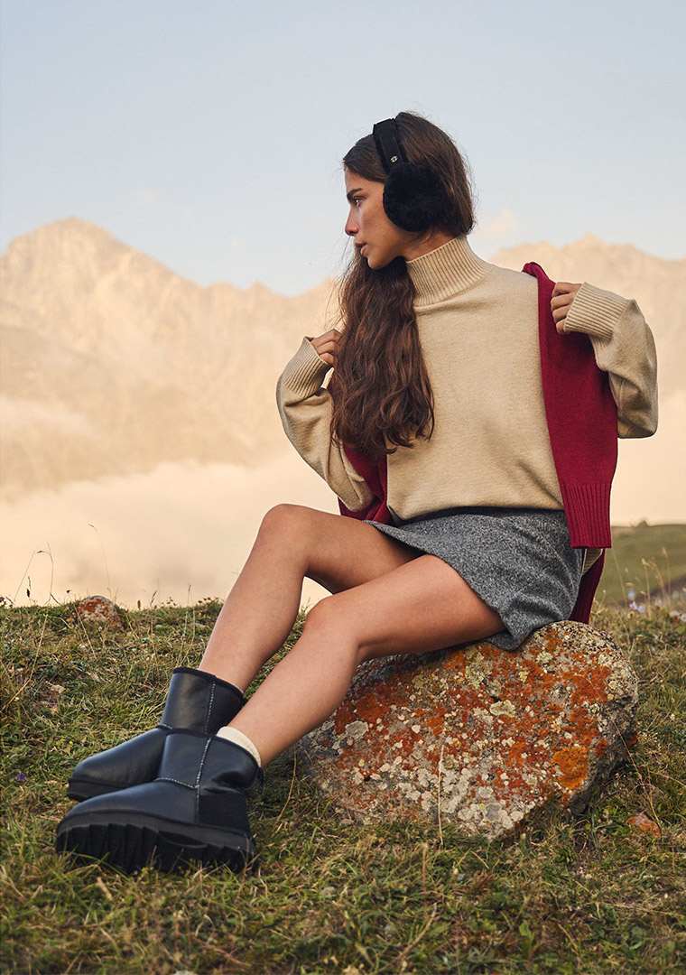 FW26-LOOKBOOK-DONNA-PITTI-7