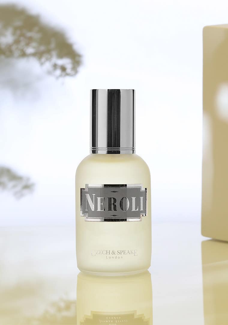 NC1050---dreamy-light-new-bottle